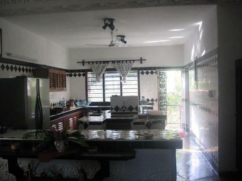Bed & Breakfast Sunbay Holidays Villa
