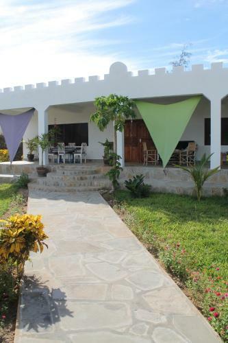 Villa Mwaz House