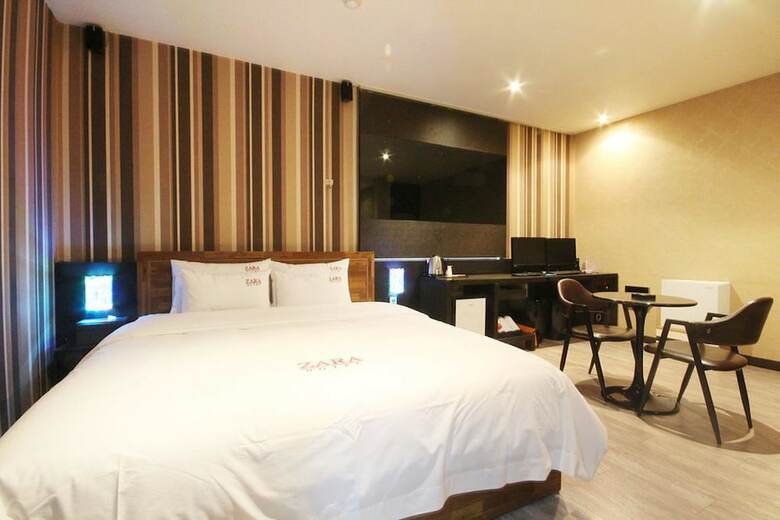 Hotel Zara
