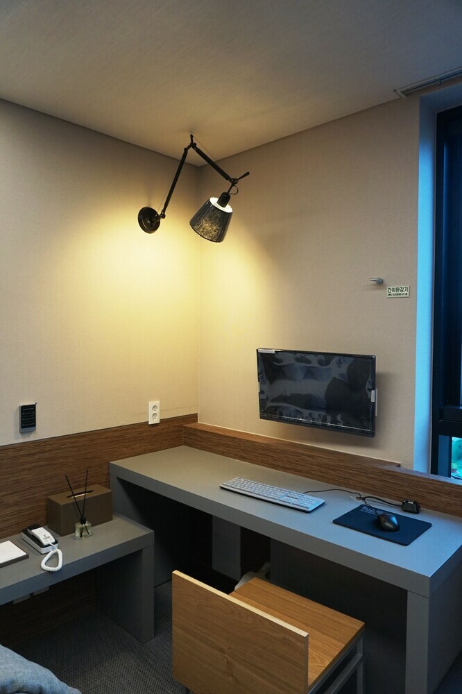 Louis Boutique Hotel