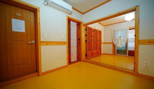 Hostal Beautiful House