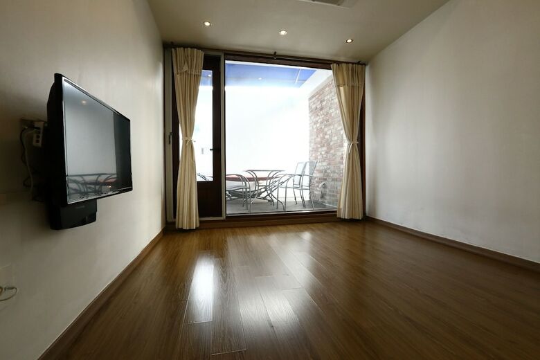 Hostal Yujung Guesthouse