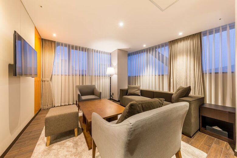 Hotel Howard Johnson By Wyndham Incheon Airport