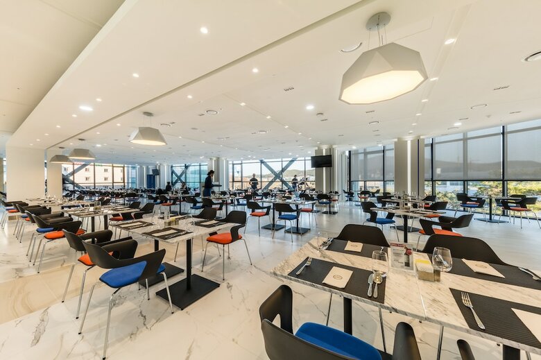Hotel Howard Johnson By Wyndham Incheon Airport
