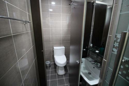 Hostal 24 Guesthouse Nampo Station
