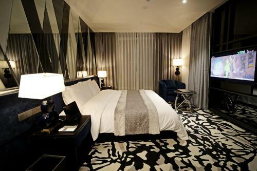 Best Louis Hamilton Hotel Gwangan
