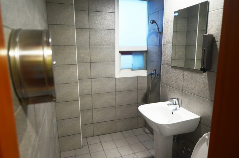 Hostal Kimchee Busan Station Guesthouse
