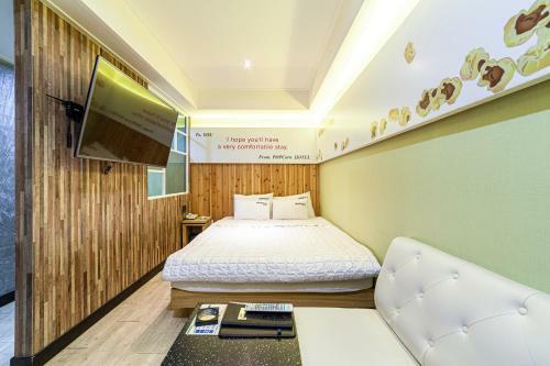 Busan Station Popcorn Hotel