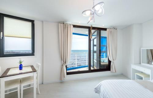 On The Sea Pension
