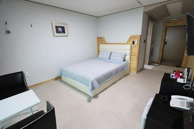 Jeju J Bada Hotel