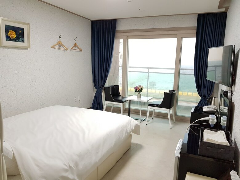 Jeju J Bada Hotel