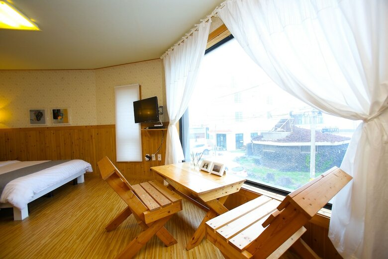 Hostal Sea And Bike