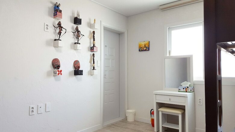 Hostal Bj Stay