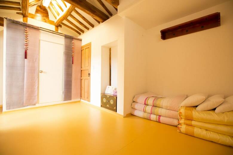 Hostal Bukchonae