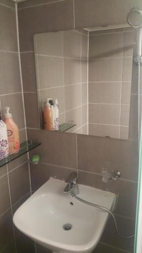 Hostal Able Guesthouse Hongdae 2