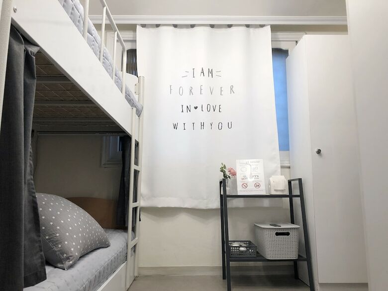 Hostal Jun Guesthouse