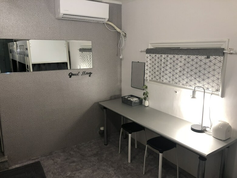 Hostal Jun Guesthouse
