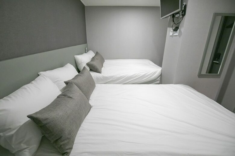 Hostal Philstay Myeongdong Station