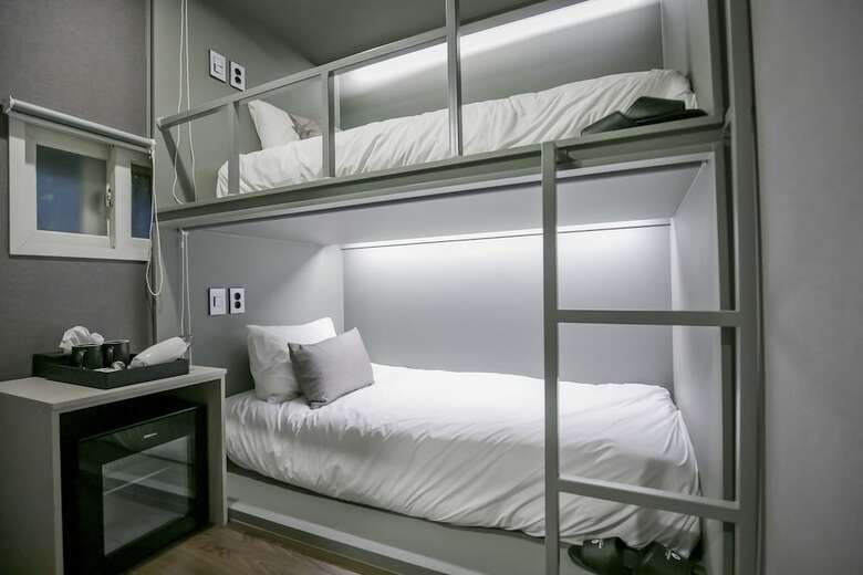 Hostal Philstay Myeongdong Station