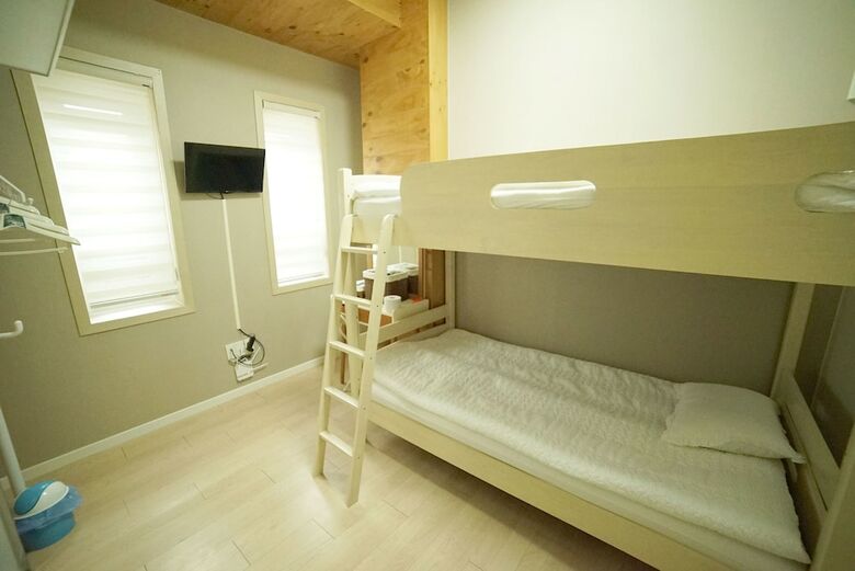 Hostal Yolo Guesthouse
