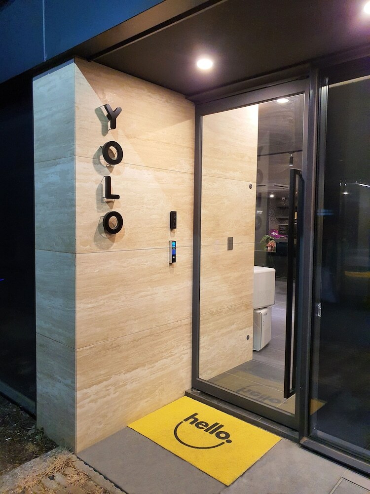 Hostal Yolo Guesthouse