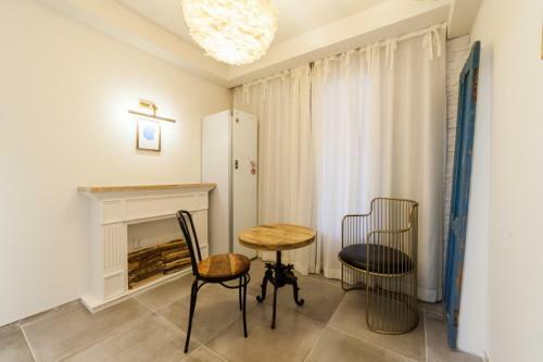 Boutique Hotel February Songjeong