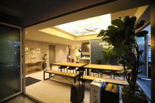 Boutique Hotel February Songjeong