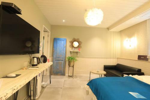 Boutique Hotel February Songjeong