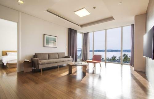 Hotel Phoenix Seopjikoji