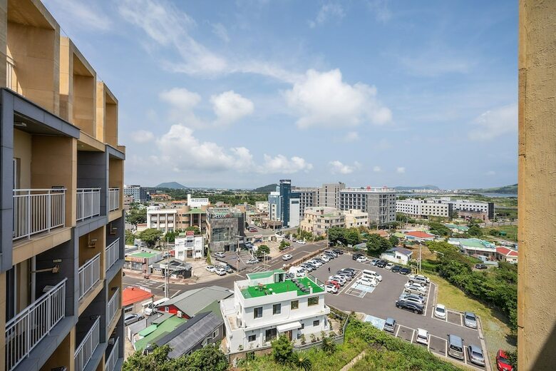 Golden Tulip Jeju Seongsan Hotel