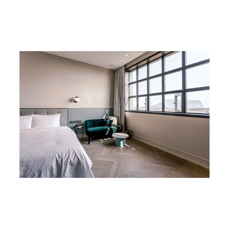 Hotel Playce Camp Jeju
