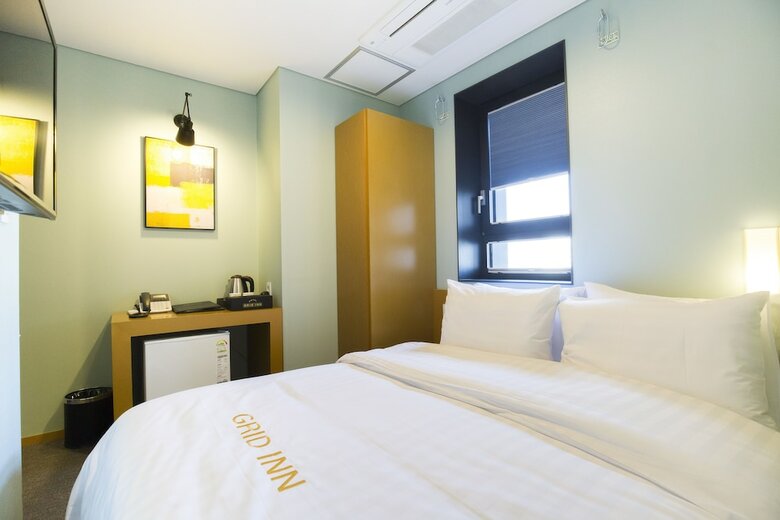 Grid Inn Hotel