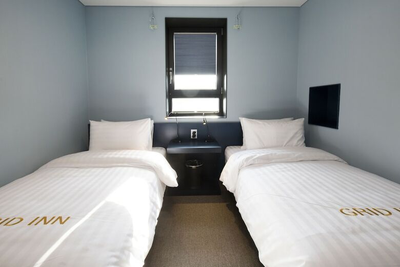 Grid Inn Hotel
