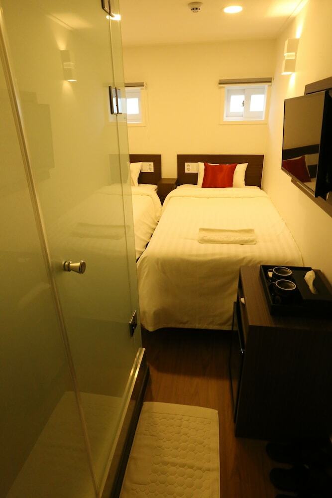 Hostal Tripstay Myeongdong