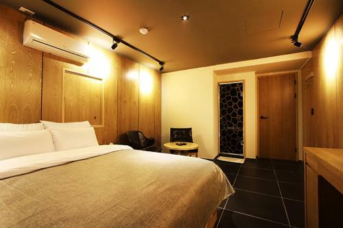 Motel Dongdaemun La Tree Hotel