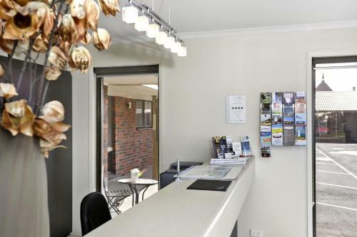 Elm Tree Motel