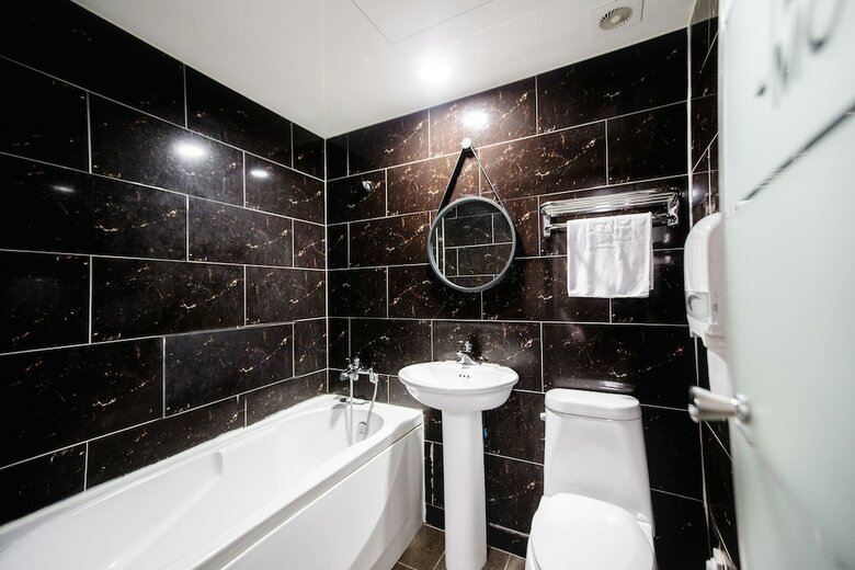 M7 Business Hotel