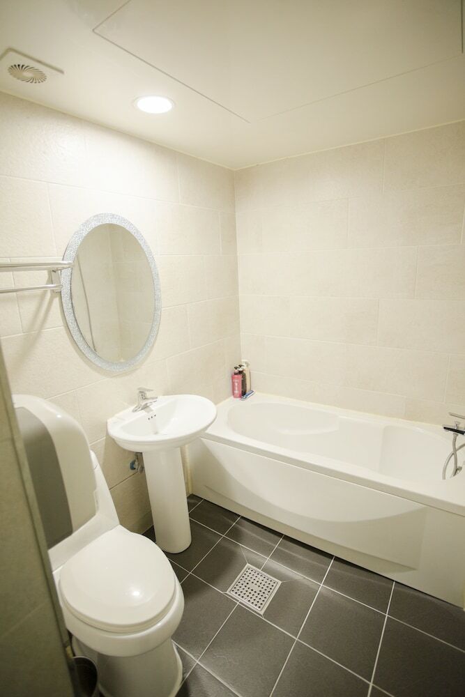 M7 Business Hotel