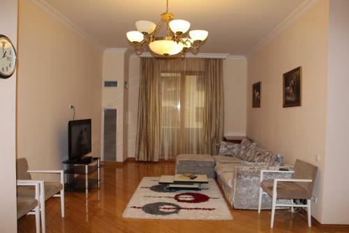 Apartments Zhk "rieniessans"