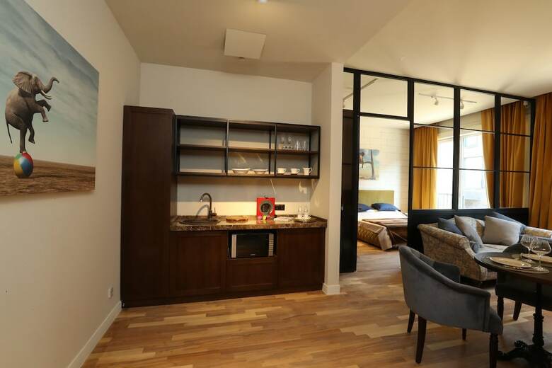 Hotel Parmigiano Serviced Apartments