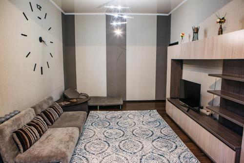 Apartment On Torekulova 66