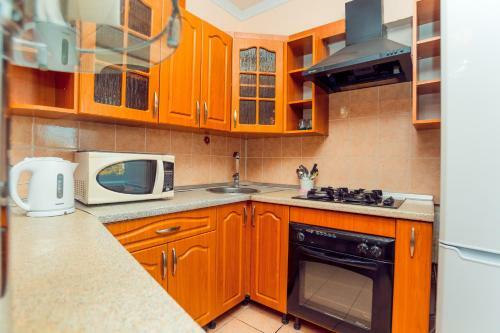 Apartment With Beautiful Mountain Views In Samal-1