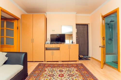 Apartment With Beautiful Mountain Views In Samal-1