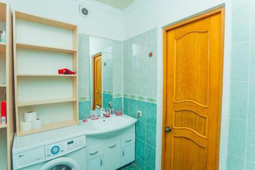 Apartment With Beautiful Mountain Views In Samal-1