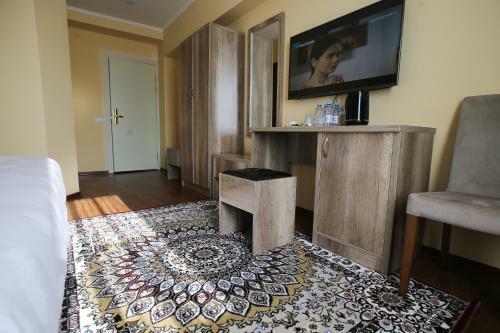 Altai Business Hotel