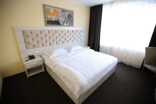 Altai Business Hotel