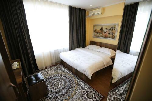 Altai Business Hotel