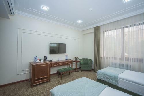 Plaza Hotel Almaty