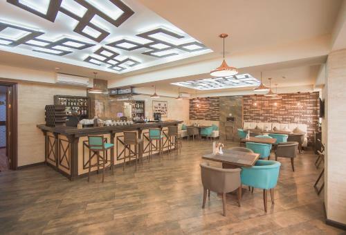 Plaza Hotel Almaty