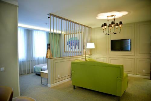Green Which Hotel